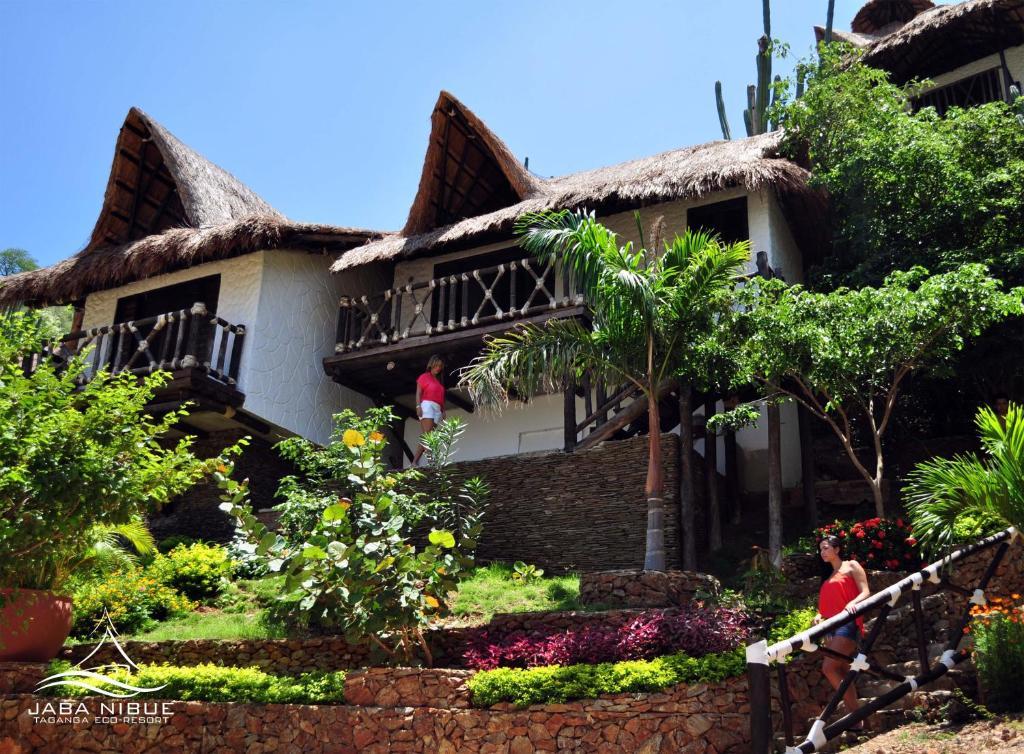 Hotel Jaba Nibue Таганга Экстерьер фото